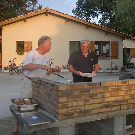 Campingplads Camping Les Franquettes*** Grayan-et-l'Hopital